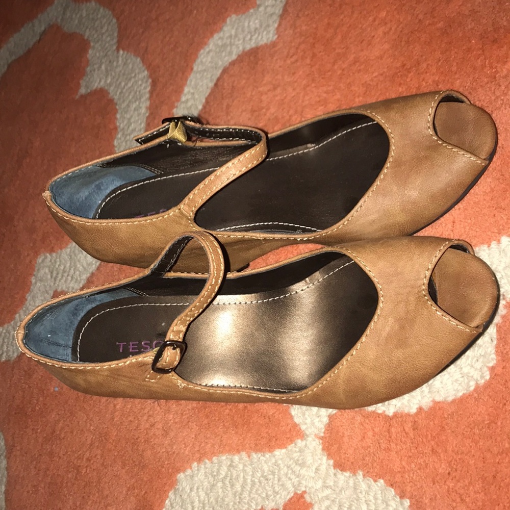 open toed heels very cute